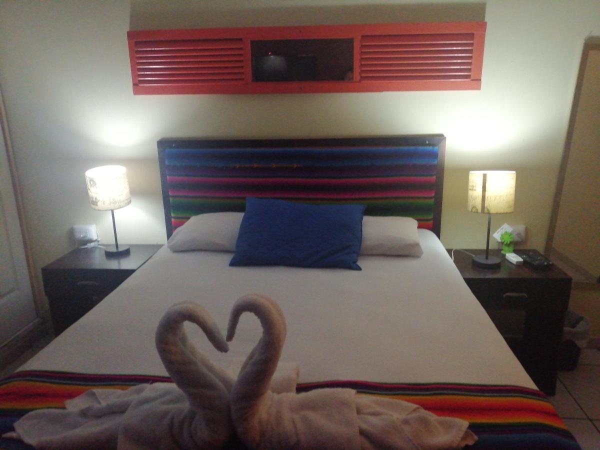 Hotel Antiguo Antiguo Cuscatlán Zewnętrze zdjęcie