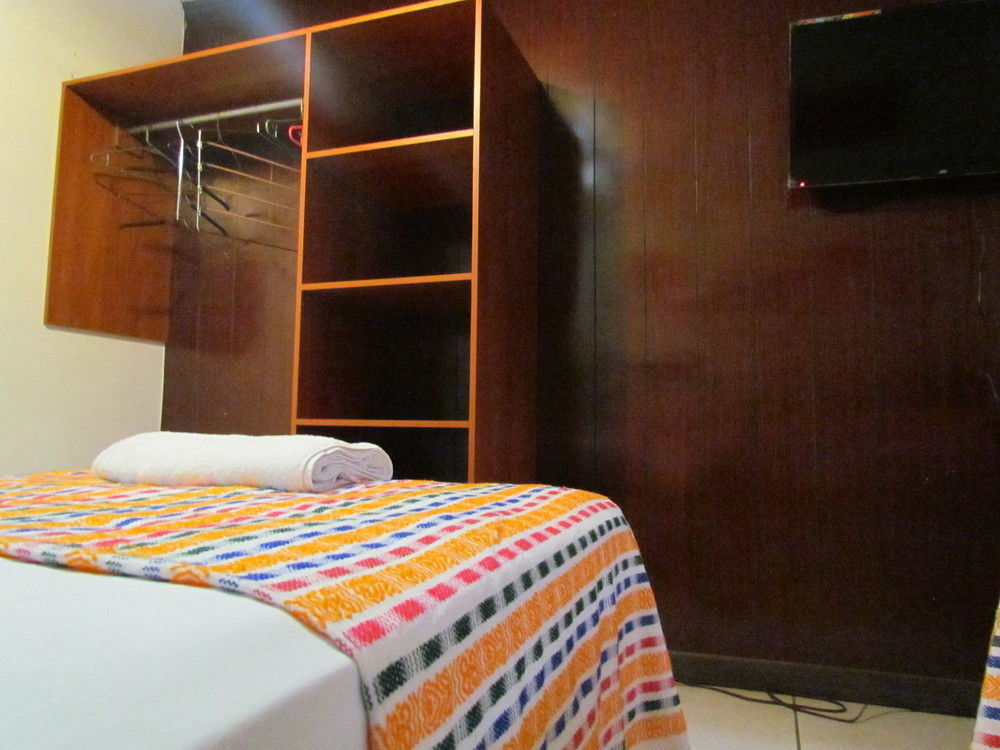 Hotel Antiguo Antiguo Cuscatlán Zewnętrze zdjęcie