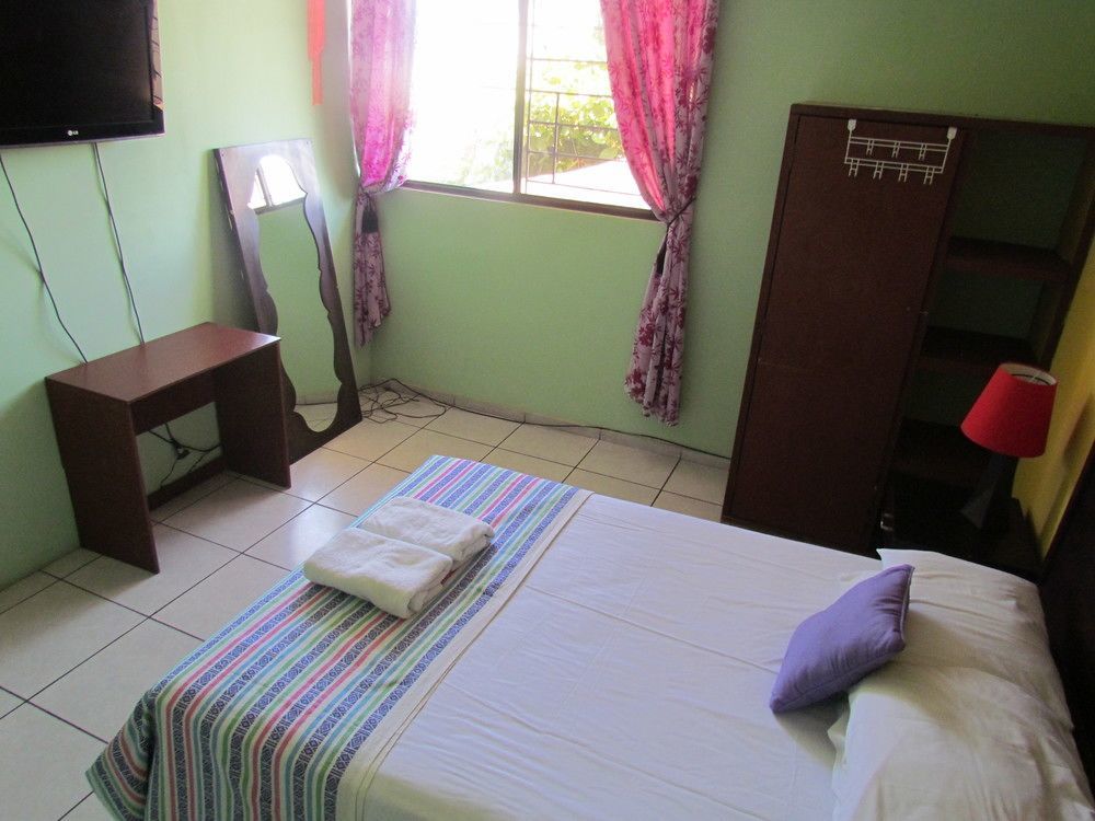Hotel Antiguo Antiguo Cuscatlán Zewnętrze zdjęcie
