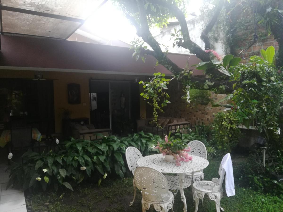 Hotel Antiguo Antiguo Cuscatlán Zewnętrze zdjęcie